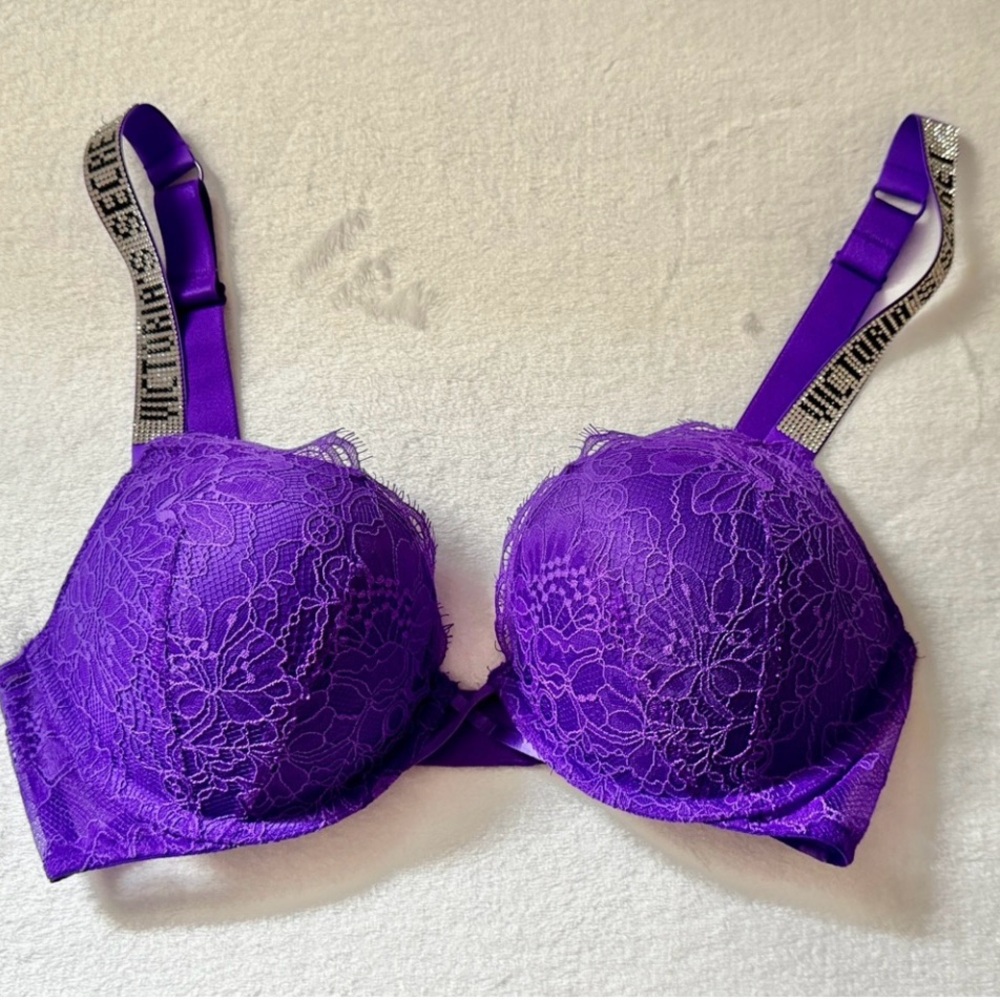 Victoria Secret Very Sexy Bombshell Bra sz 34C NWOT